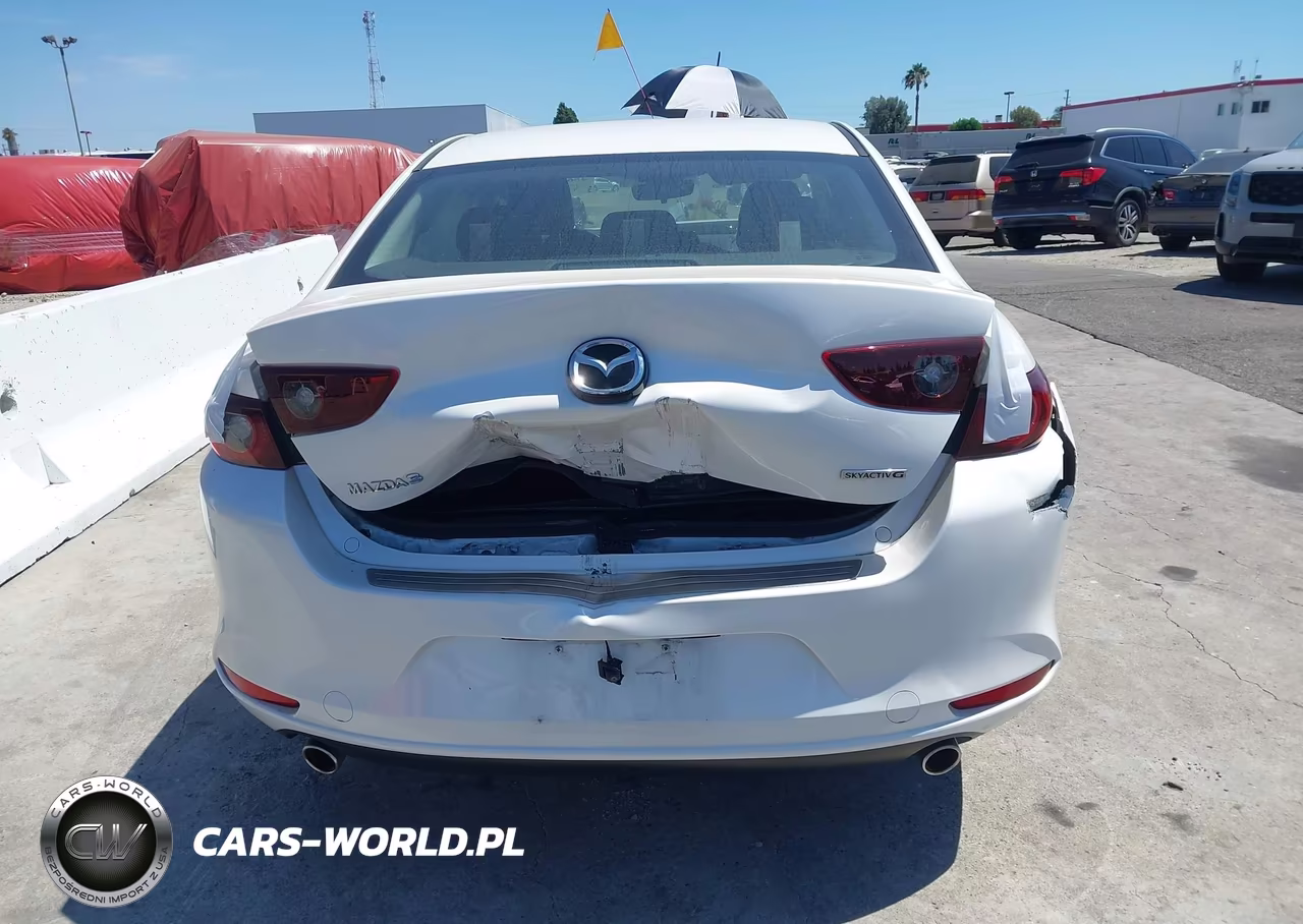 2022 Mazda Mazda3 Preferred VIN:3MZBPACL1NM315990 - 16