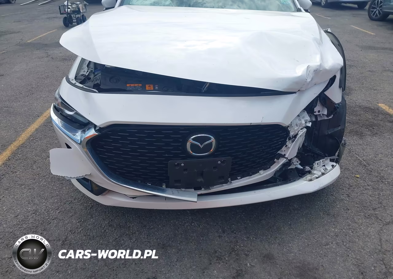 2022 Mazda Mazda3 Preferred VIN:3MZBPACL1NM315990 - 17