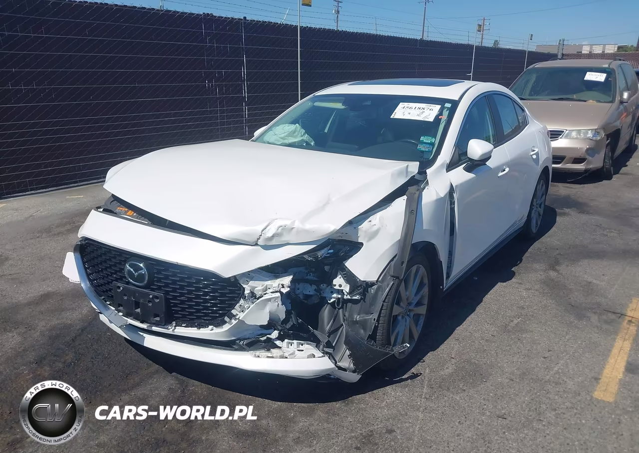2022 Mazda Mazda3 Preferred VIN:3MZBPACL1NM315990 - 2