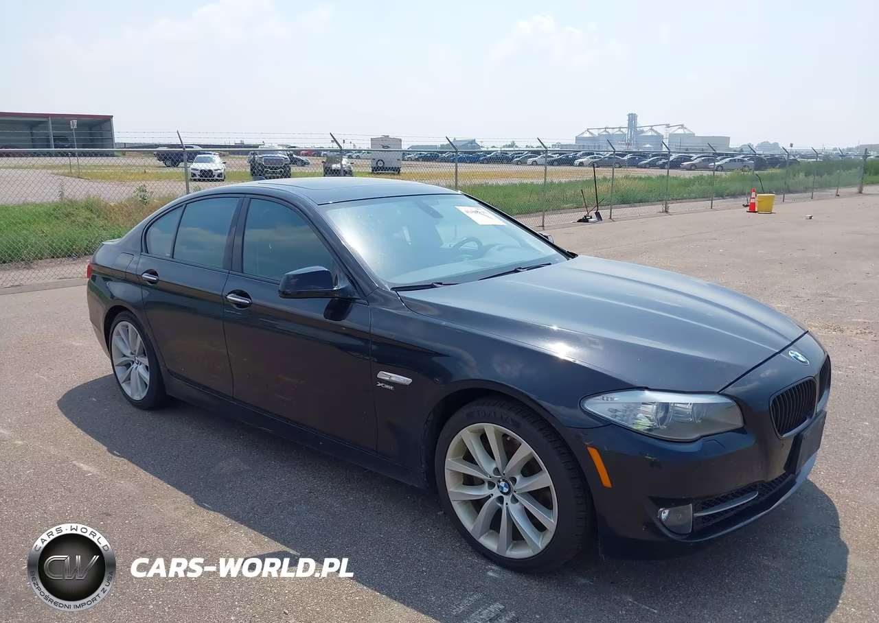 2011 BMW 535I xDrive – zdjęcie 1 z 11