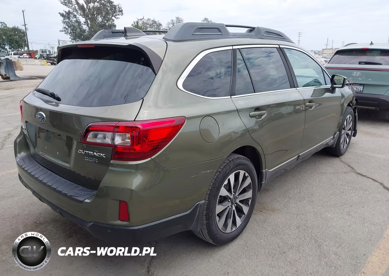 2017 Subaru Outback 3.6R Limited VIN:4S4BSENC8H3304265 - 4