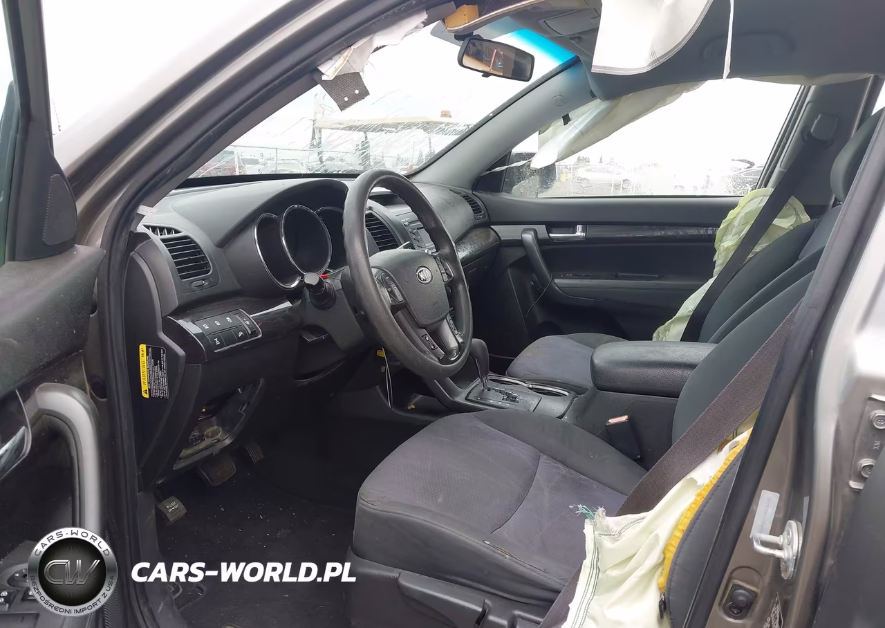 2012 Kia Sorento Lx V6 VIN:5XYKTDA22CG245856 - 5