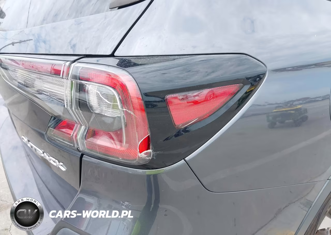 2022 Subaru Outback Premium VIN:4S4BTADC6N3235059 - 14