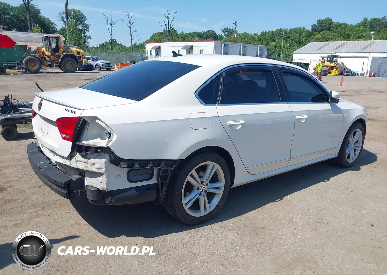 2013 Volkswagen Passat 2.0L Tdi Sel Premium VIN:1VWCN7A30DC138445 - 4