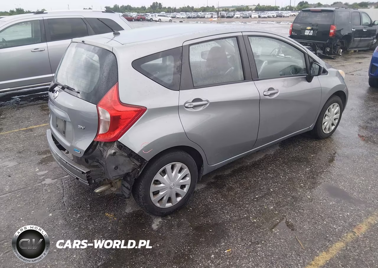 2015 Nissan Versa Note S (Sr)-S Plus-Sl-Sr-Sv VIN:3N1CE2CP6FL420797 - 4