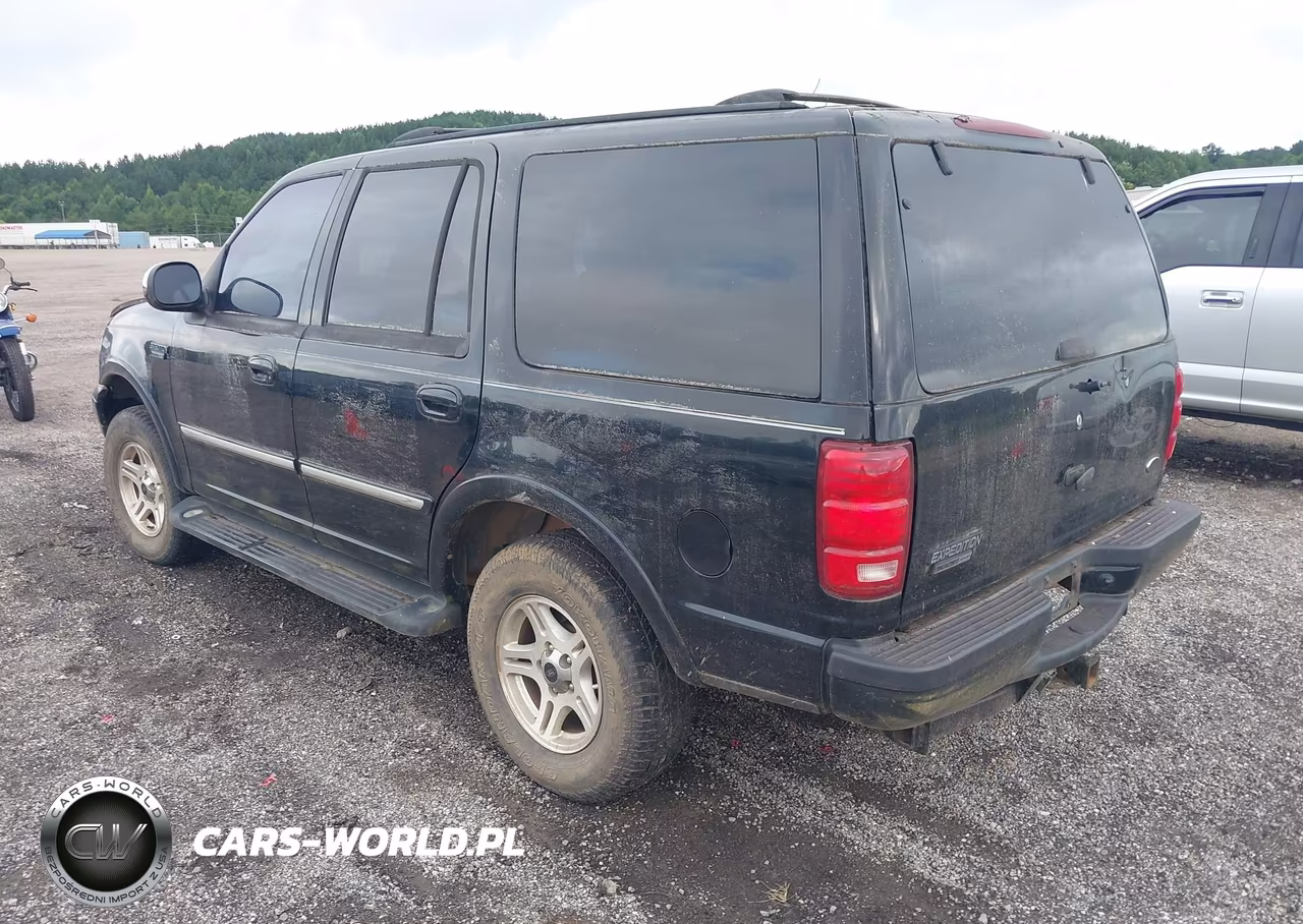 2002 Ford Expedition Xlt VIN:1FMPU16L62LA89337 - 3