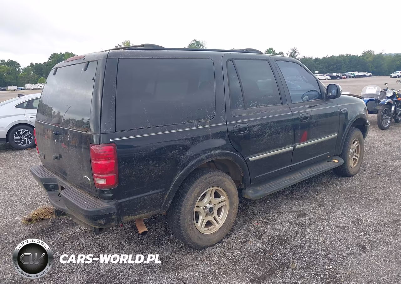 2002 Ford Expedition Xlt VIN:1FMPU16L62LA89337 - 4