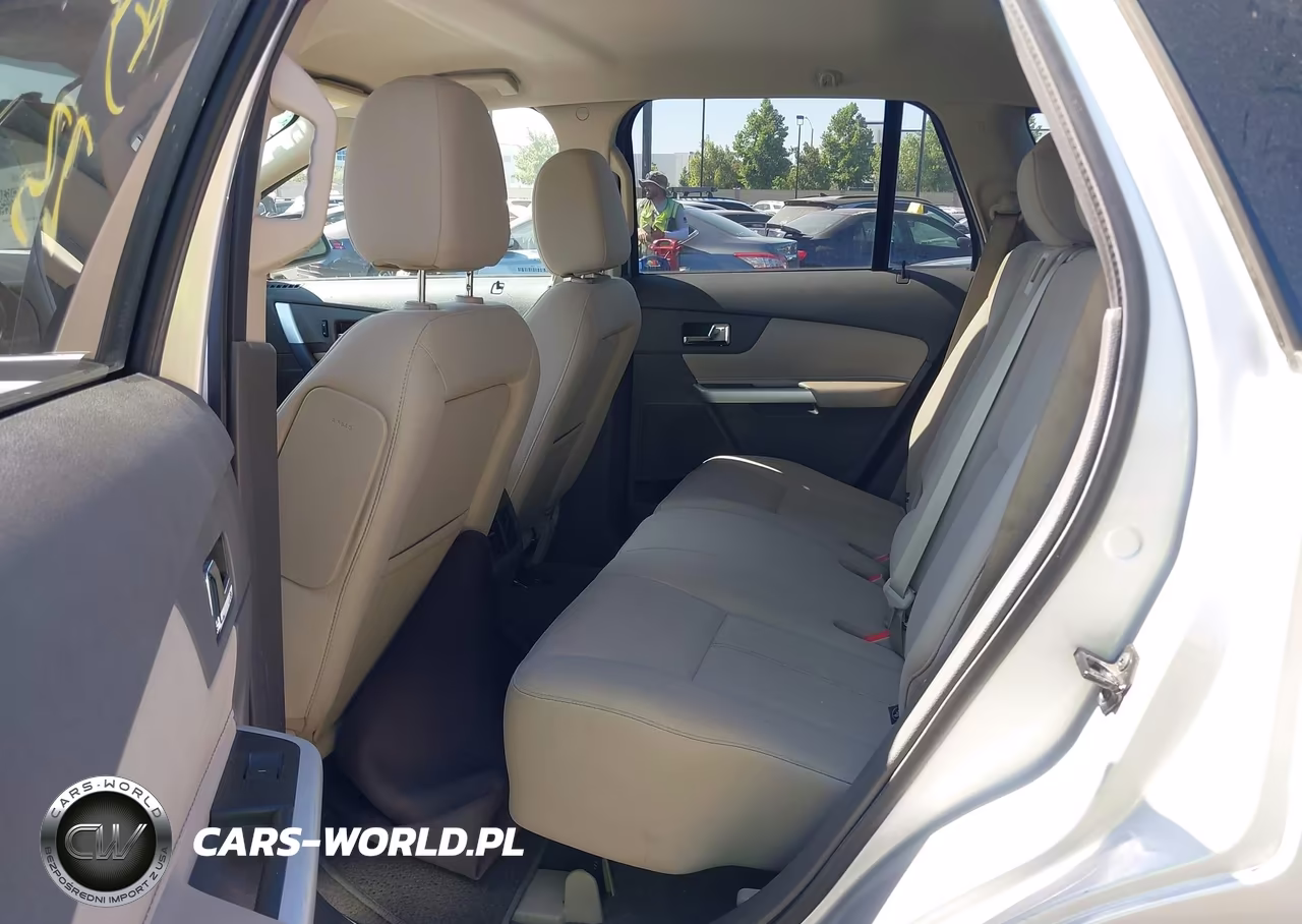 2013 Ford Edge Se VIN:2FMDK3G92DBB83080 - 8