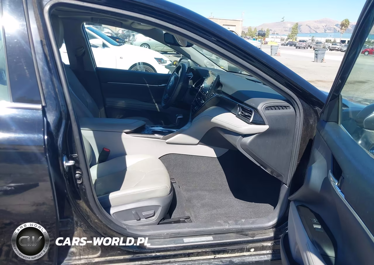 2021 Toyota Camry Xle Hybrid VIN:4T1F31AK9MU021723 - 5