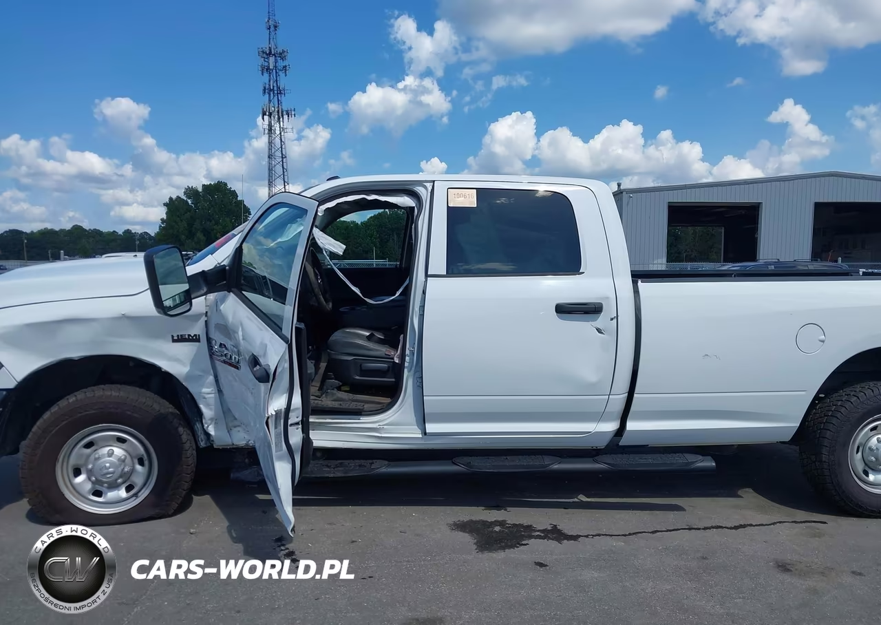 2017 Ram 2500 Tradesman 4X2 8' Box VIN:3C6TR4HT5HG703679 - 14