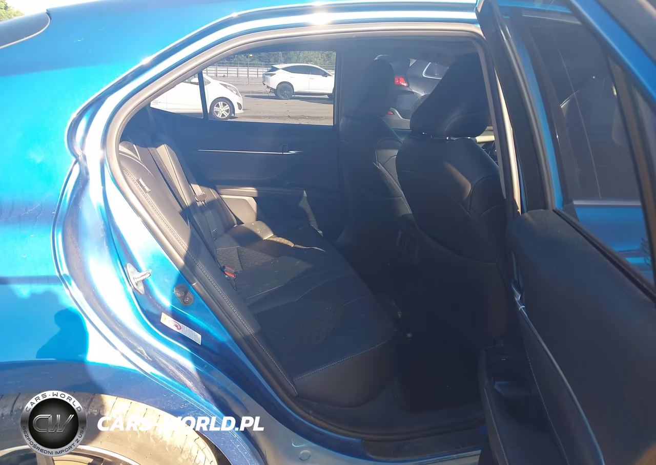 2018 Toyota Camry Xse VIN:4T1B61HK0JU113648 - 8