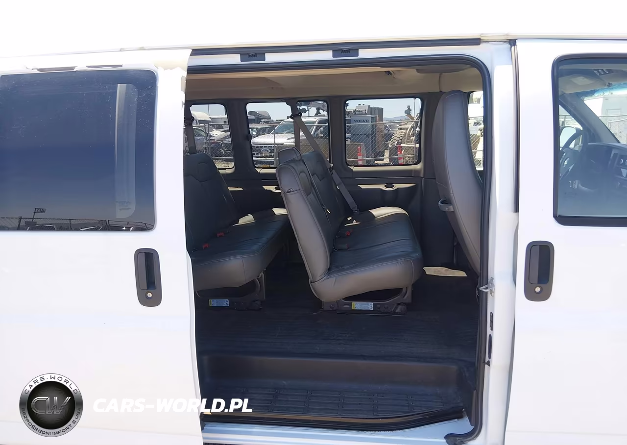 2011 Chevrolet Express 1500 Ls VIN:1GNSHBF41B1114102 - 8