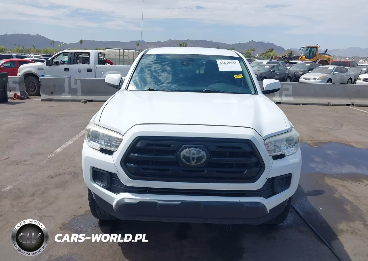 2018 Toyota Tacoma Sr V6 VIN:3TMCZ5AN9JM148897 - 12