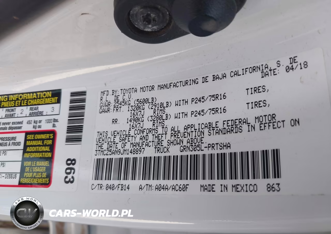 2018 Toyota Tacoma Sr V6 VIN:3TMCZ5AN9JM148897 - 9