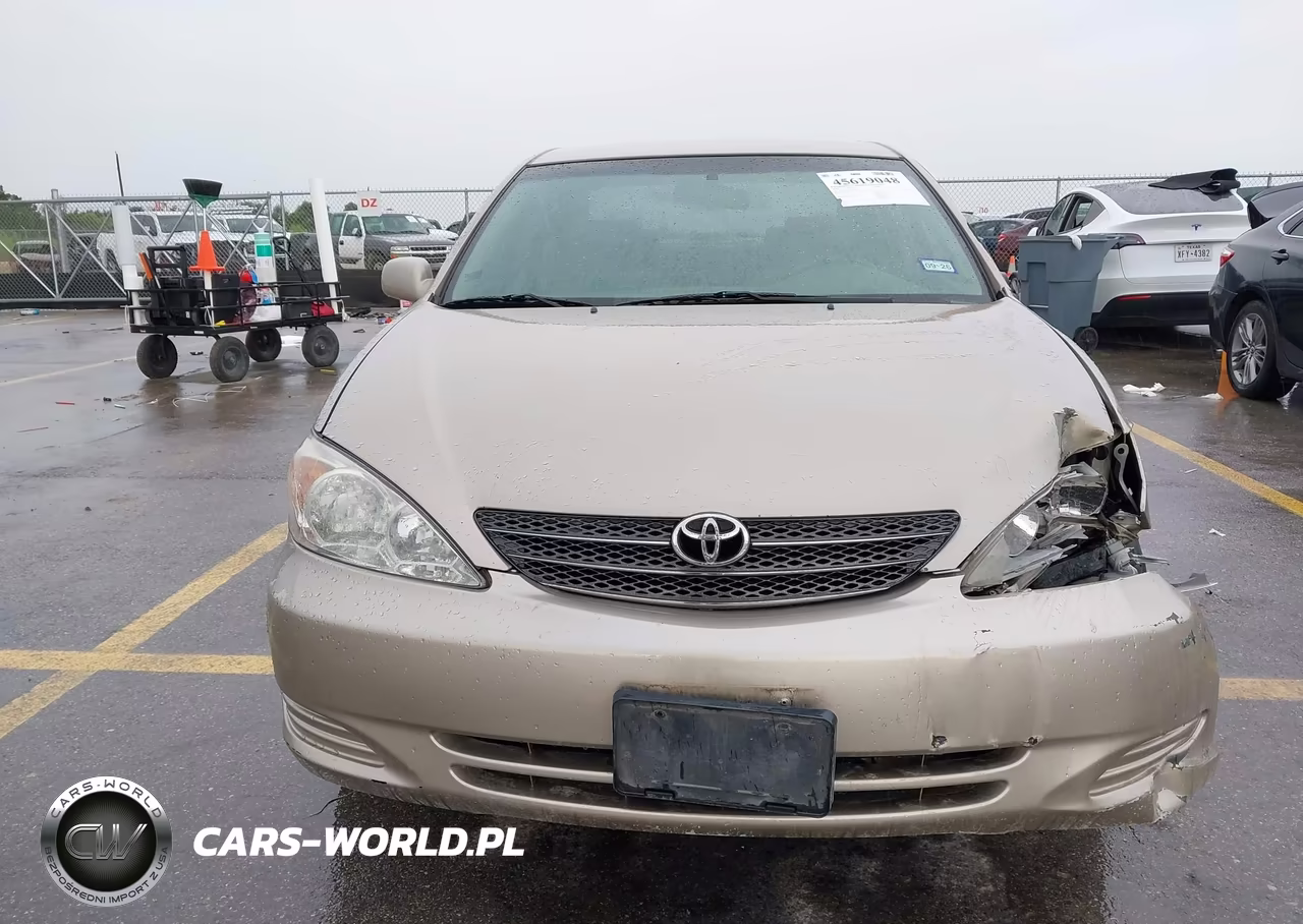 2003 Toyota Camry Le VIN:4T1BE32K43U130642 - 13