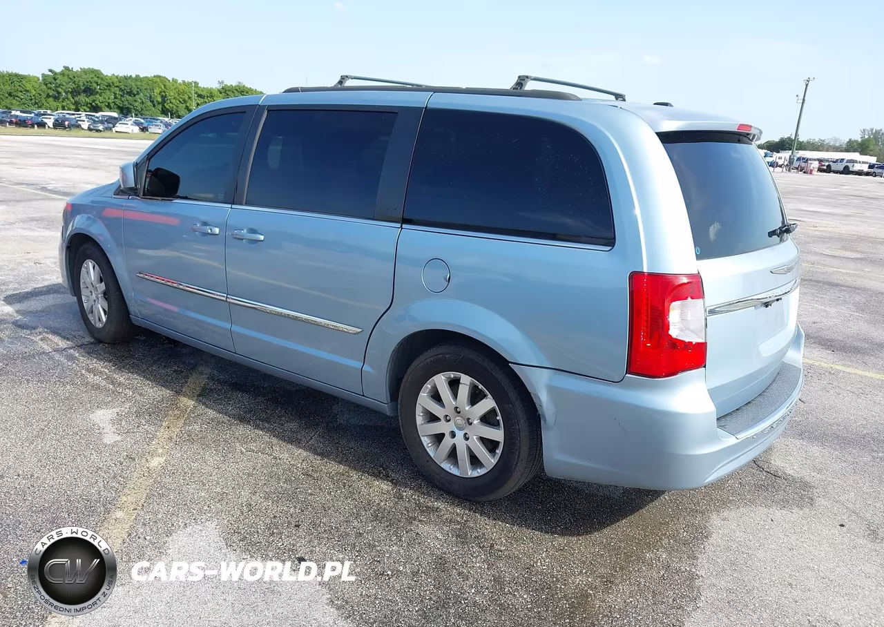 2013 Chrysler Town & Country Touring VIN:2C4RC1BG0DR540331 - 3