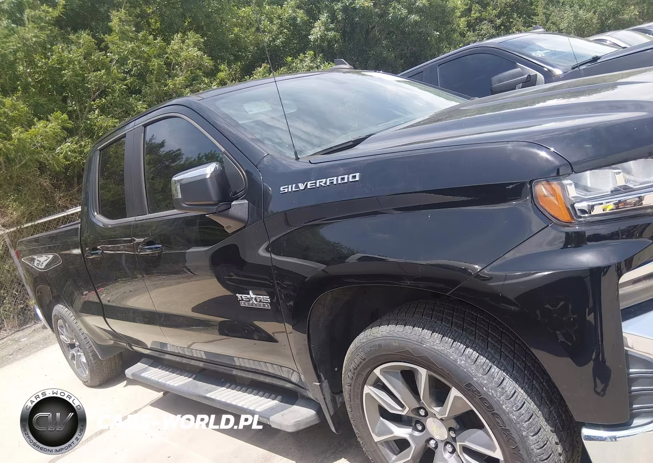 2019 Chevrolet Silverado 1500 Lt VIN:1GCRWCED7KZ211536 - 13