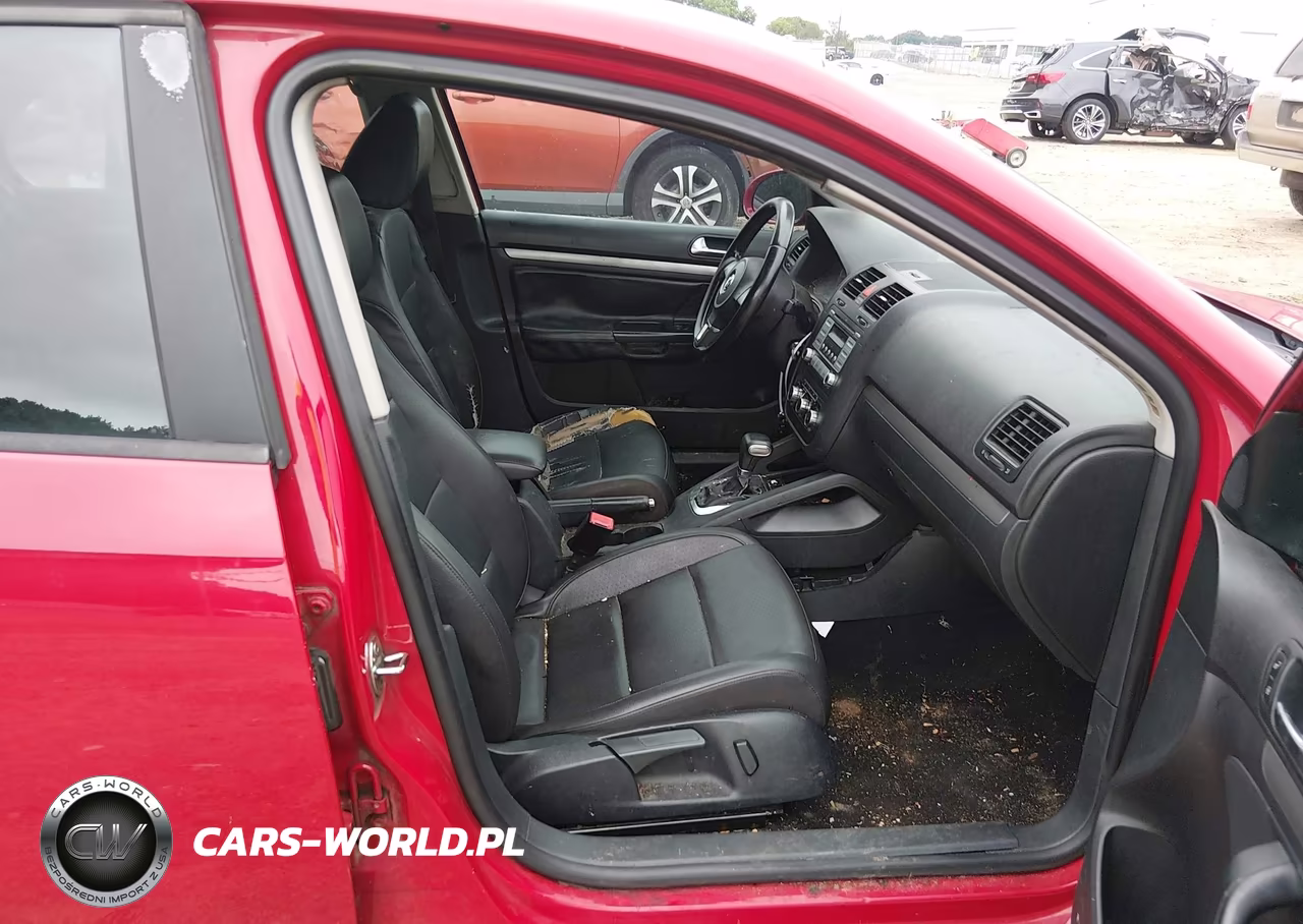 2010 Volkswagen Jetta Limited Edition VIN:3VWRX7AJ2AM149900 - 5