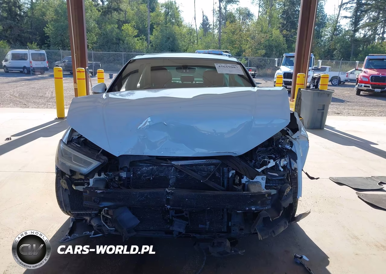 2018 Audi S3 2.0T Premium Plus-2.0T Tech Premium Plus VIN:WAUB1GFF8J1045979 - 12