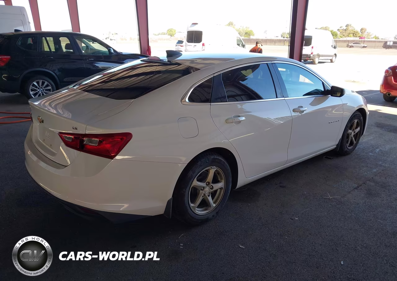 2016 Chevrolet Malibu Ls VIN:1G1ZB5ST8GF212439 - 4