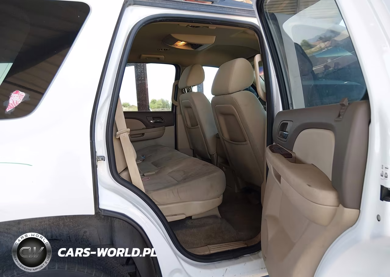2013 Chevrolet Tahoe Ls VIN:1GNSKAE01DR366592 - 8