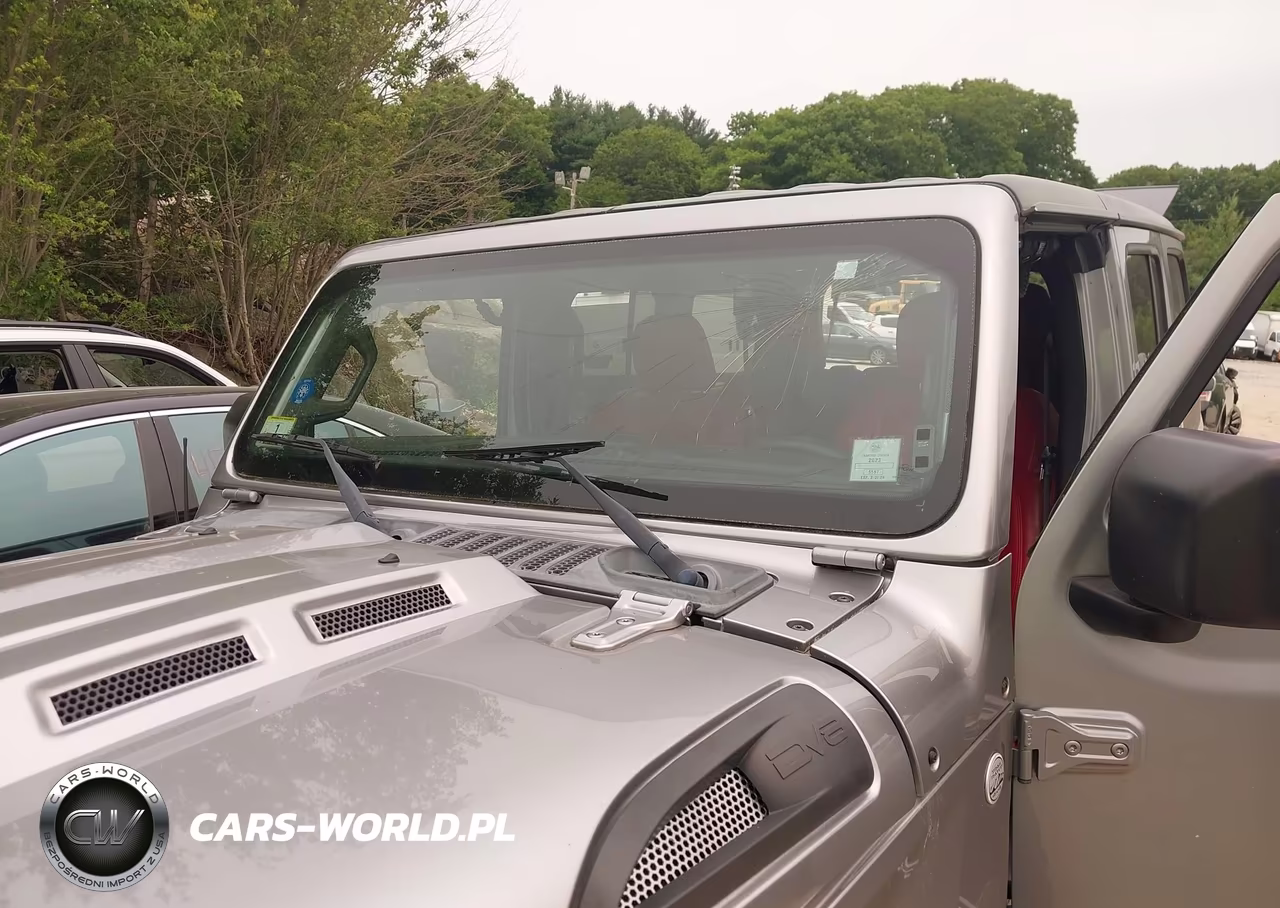 2018 Jeep Wrangler Unlimited Sport 4X4 VIN:1C4HJXDN1JW329447 - 17