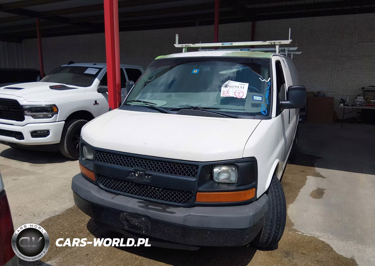 2011 Chevrolet Express 2500 Work Van VIN:1GCWGFBA0B1105875 - 12