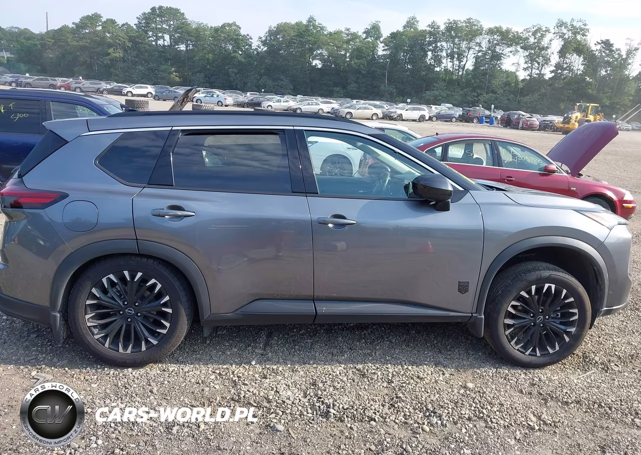 2026 Nissan Rogue Dark Armor VIN:5N1BT3BB6TC744166 - 13