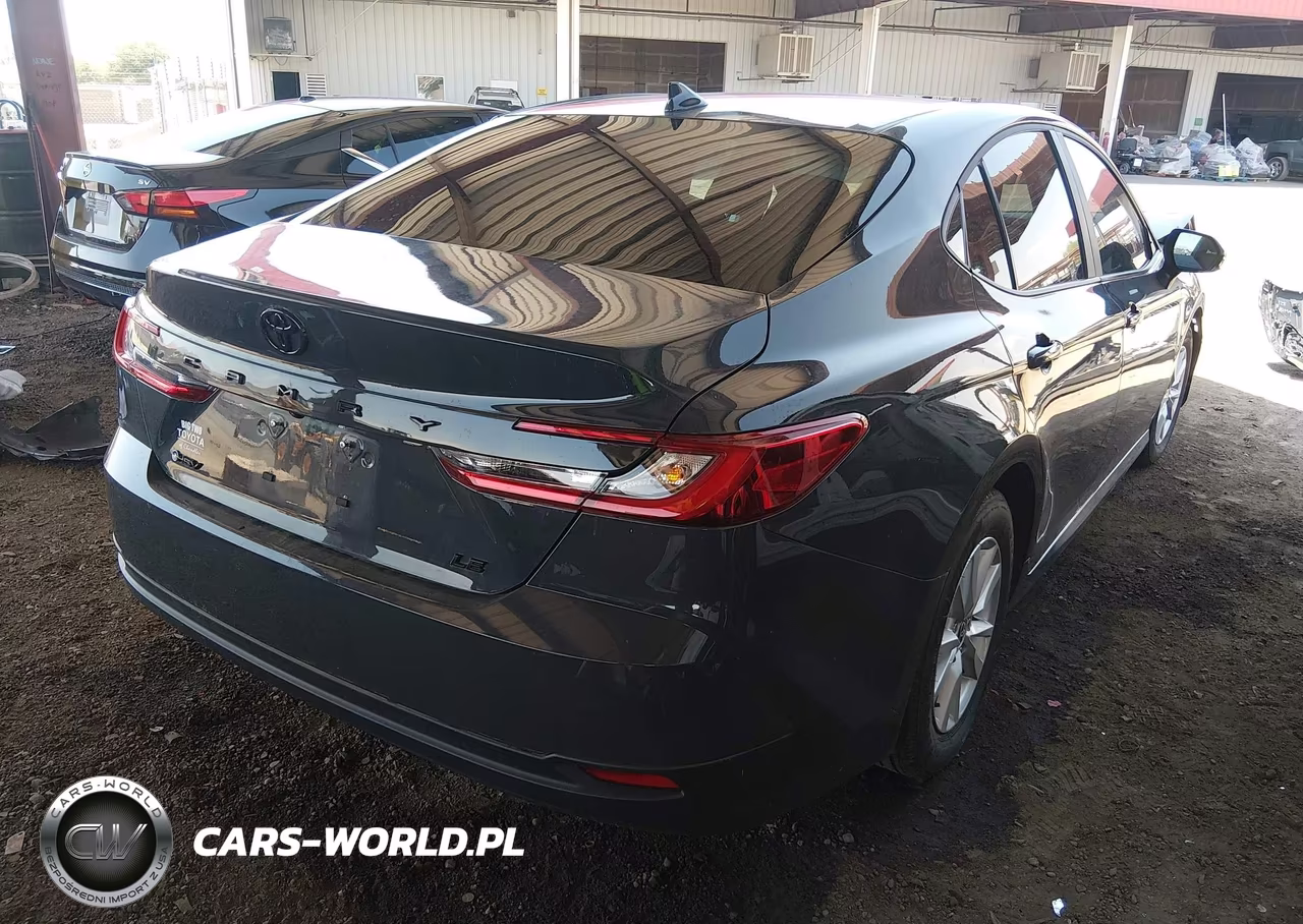 2025 Toyota Camry Le VIN:4T1DAACK2SU636735 - 4
