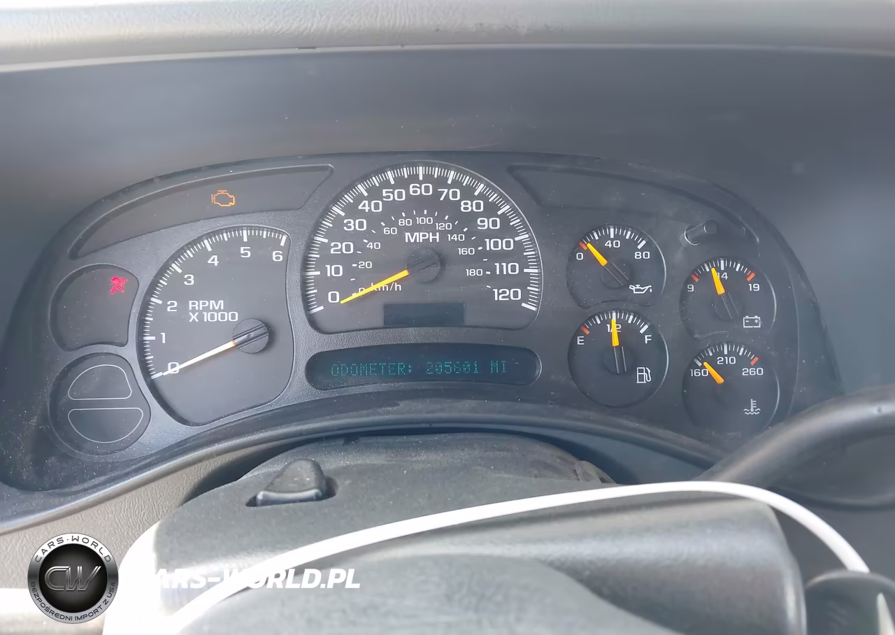 2005 Chevrolet Tahoe Ls VIN:1GNEC13T65R123384 - 7