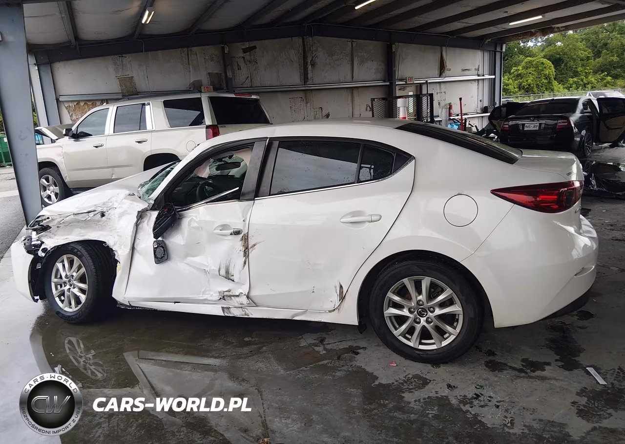 2017 Mazda Mazda3 Sport VIN:3MZBN1U72HM109346 - 14