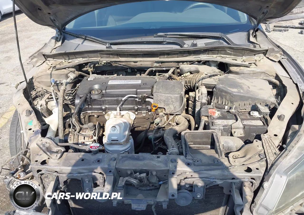 2015 Honda Accord Sport VIN:1HGCR2F59FA033097 - 10