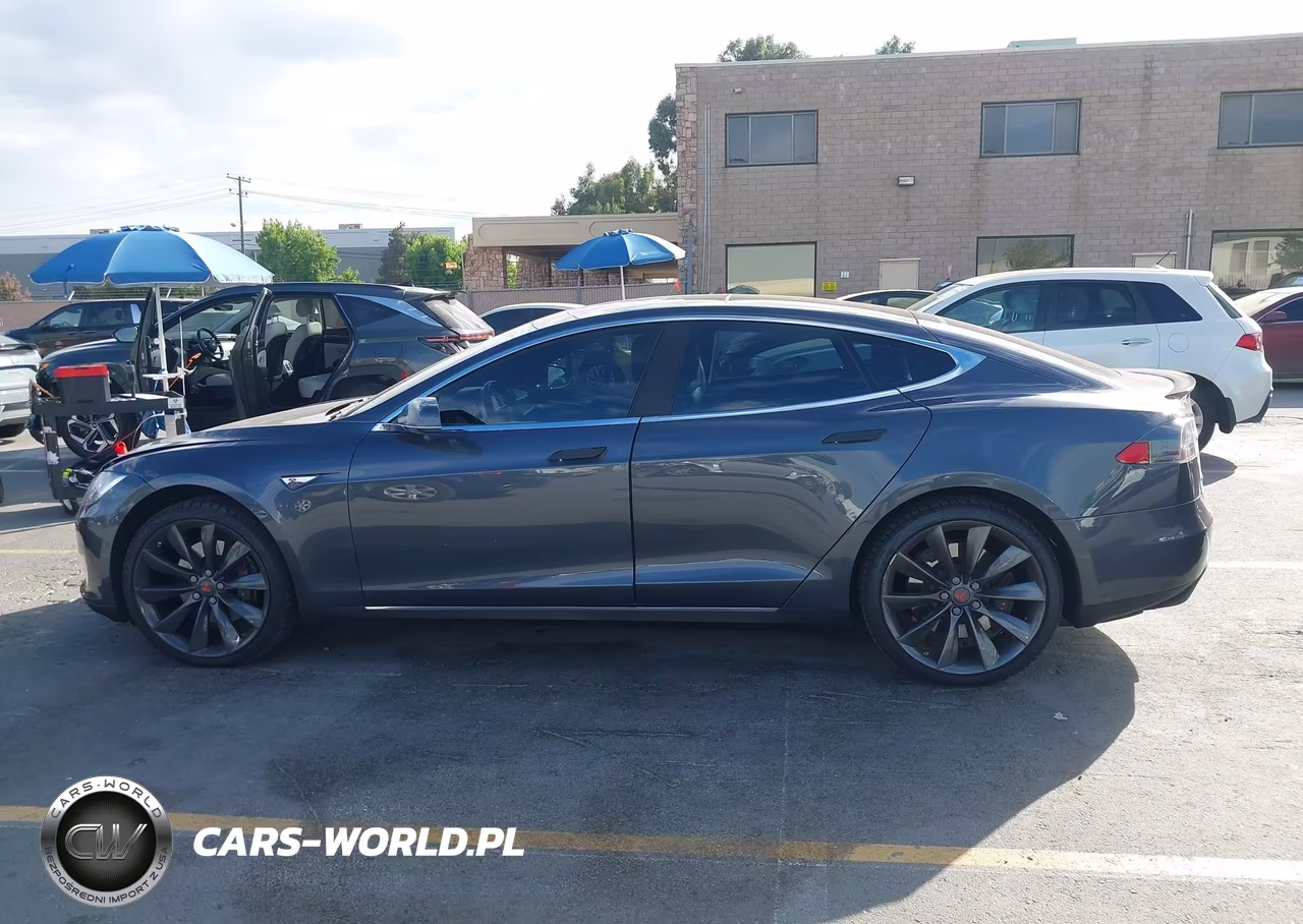 2015 Tesla Model S 70D-85D-P85D VIN:5YJSA1H22FF087296 - 14