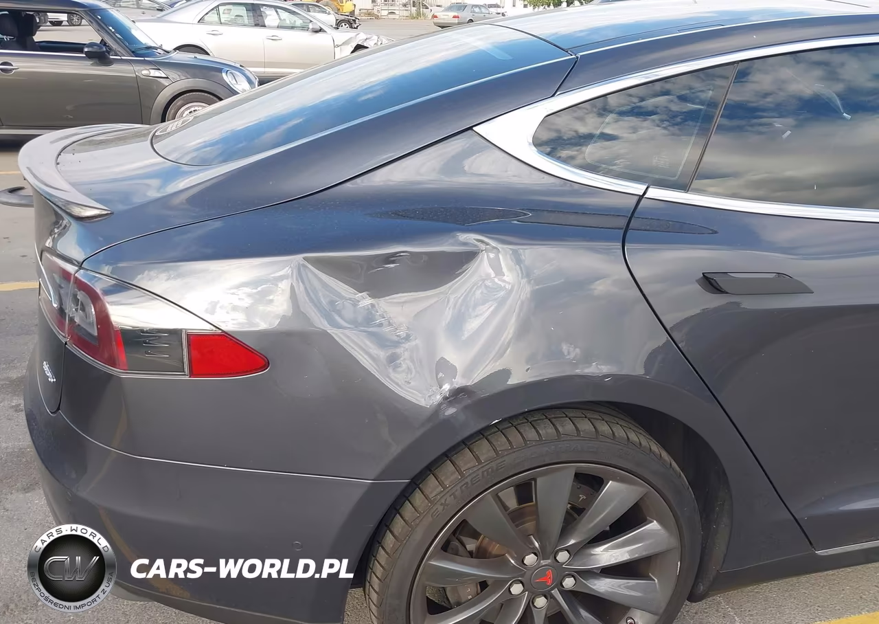 2015 Tesla Model S 70D-85D-P85D VIN:5YJSA1H22FF087296 - 6