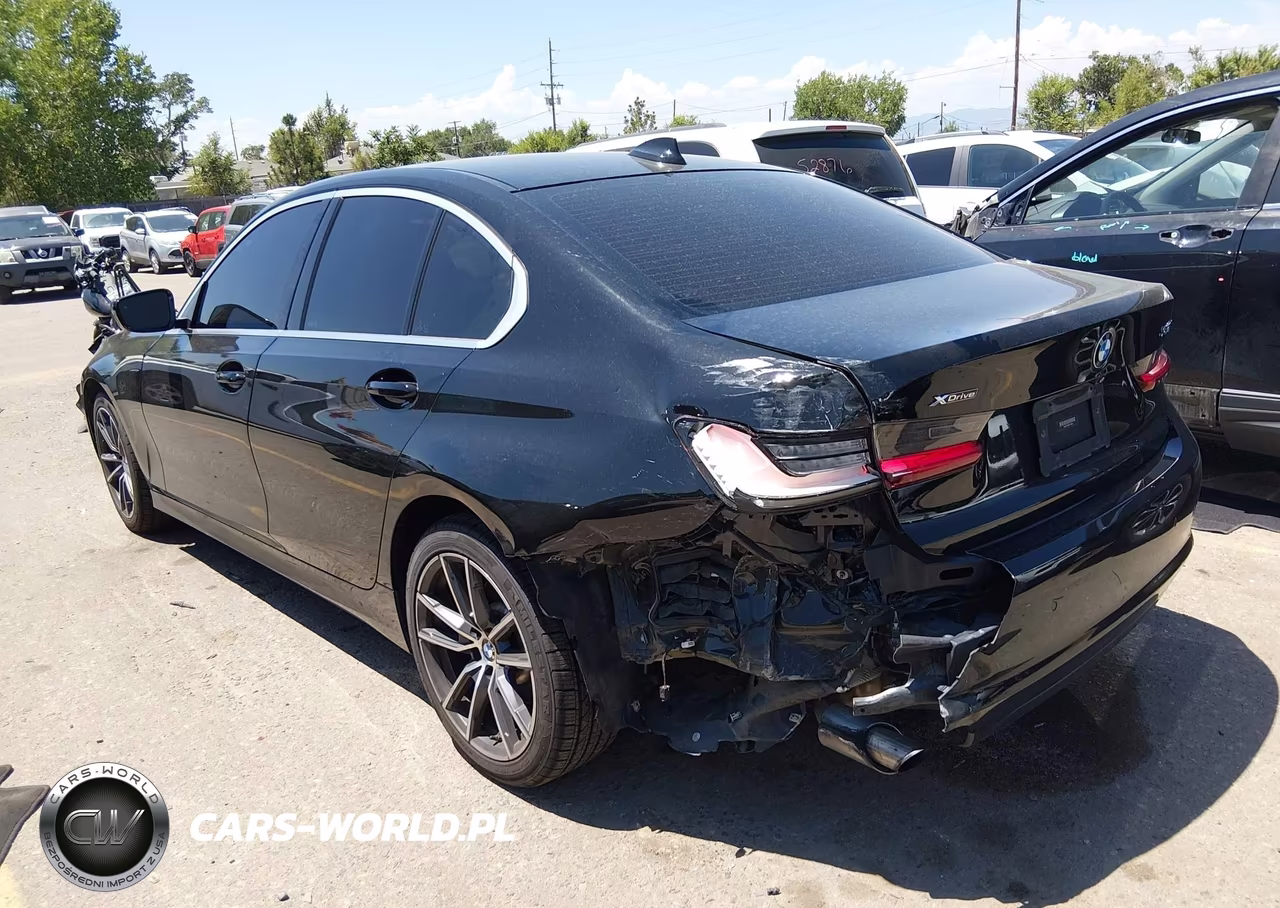2019 BMW 330I xDrive VIN:WBA5R7C55KFH19384 - 3