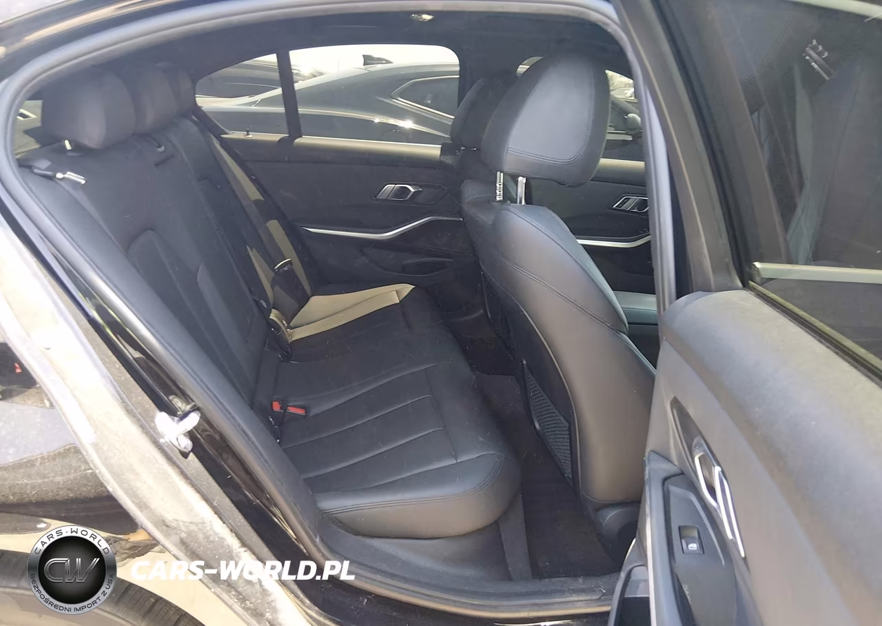 2019 BMW 330I xDrive VIN:WBA5R7C55KFH19384 - 8