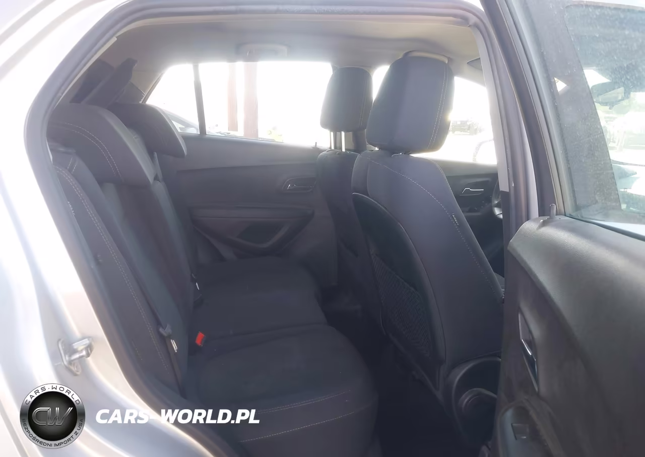 2018 Chevrolet Trax Ls VIN:3GNCJKSB2JL199553 - 8