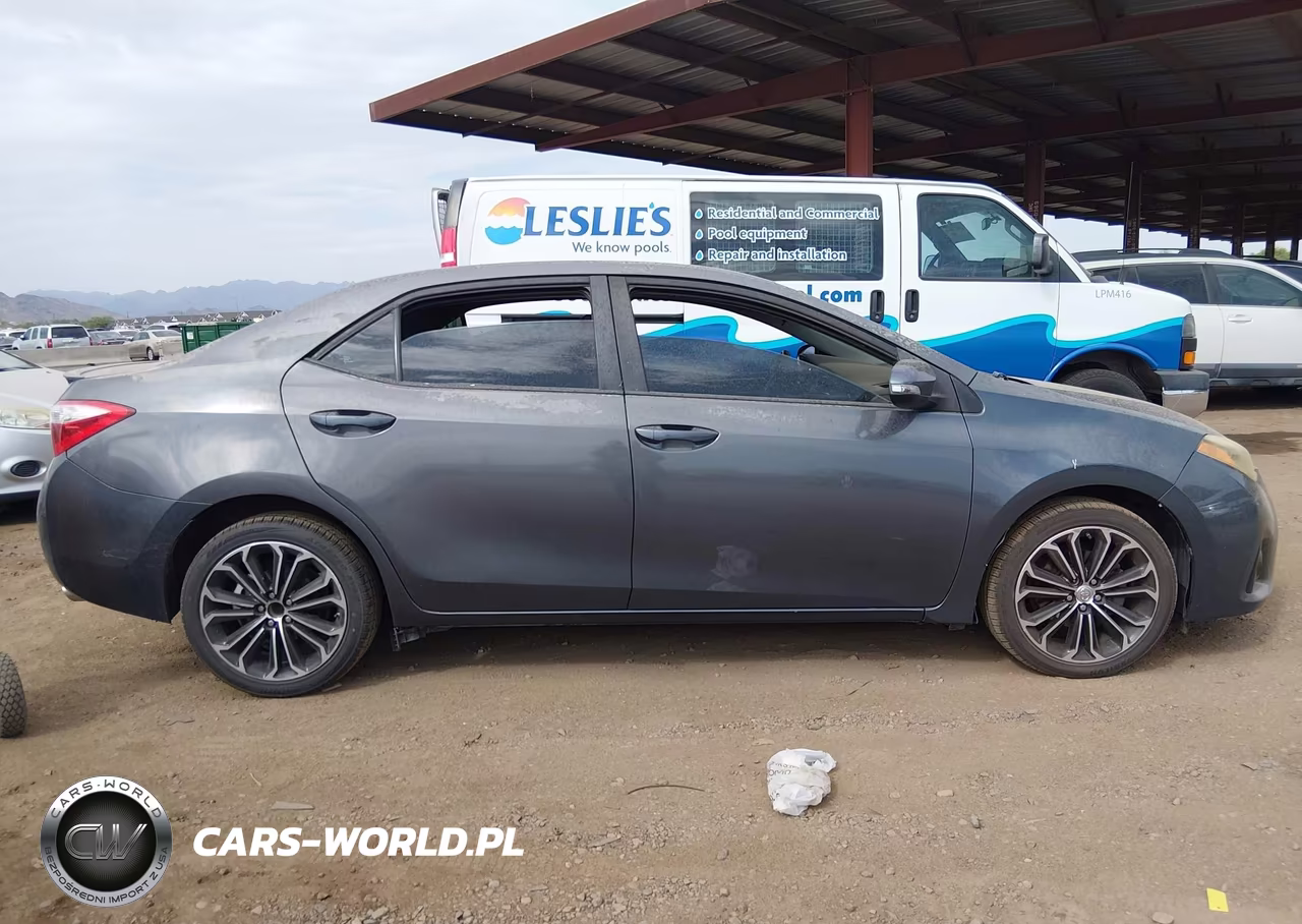 2015 Toyota Corolla S Plus VIN:5YFBURHE7FP364965 - 13