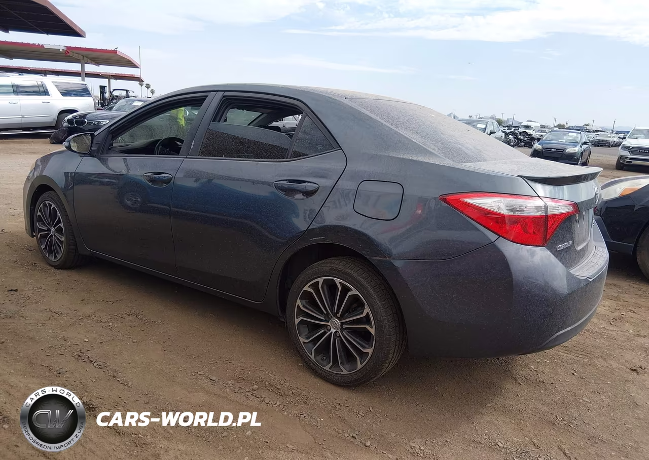 2015 Toyota Corolla S Plus VIN:5YFBURHE7FP364965 - 3