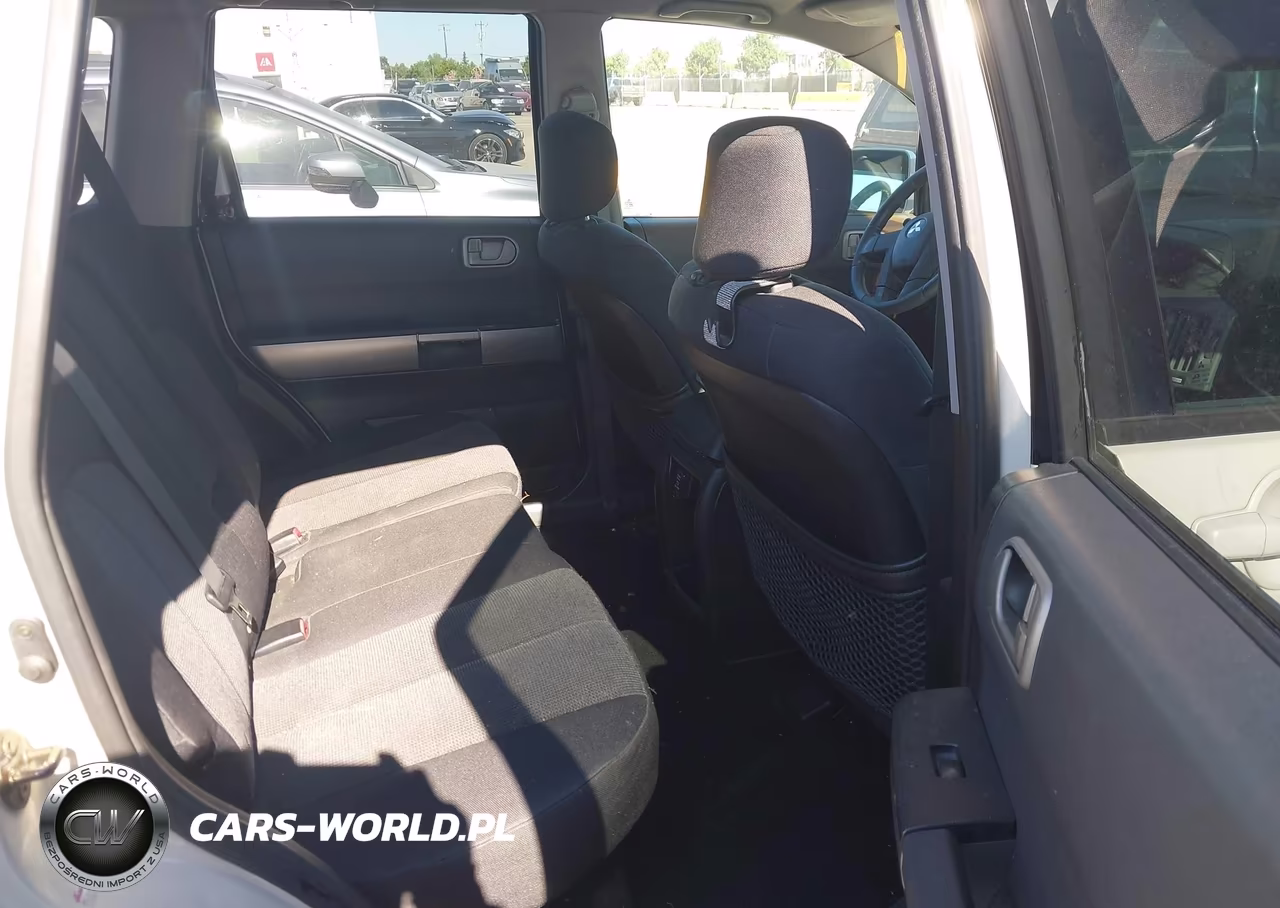 2004 Mitsubishi Endeavor Xls VIN:4A4MN31S04E029553 - 8