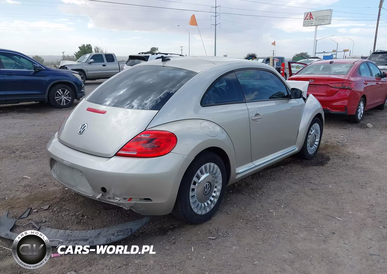 2014 Volkswagen Beetle 1.8T VIN:3VWJ07ATXEM664992 - 4