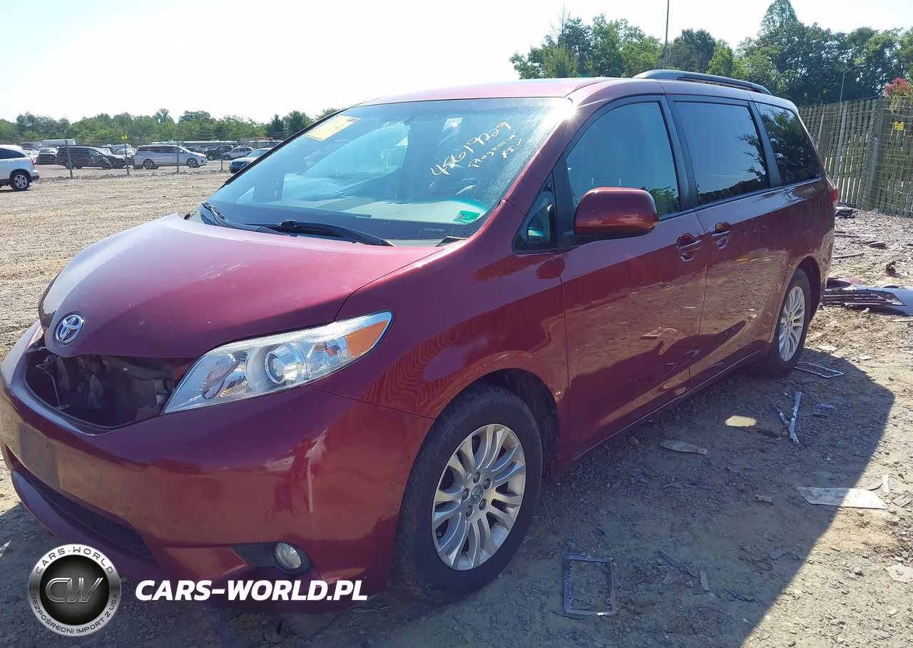 2012 Toyota Sienna Xle V6 8 Passenger VIN:5TDYK3DC7CS268855 - 2