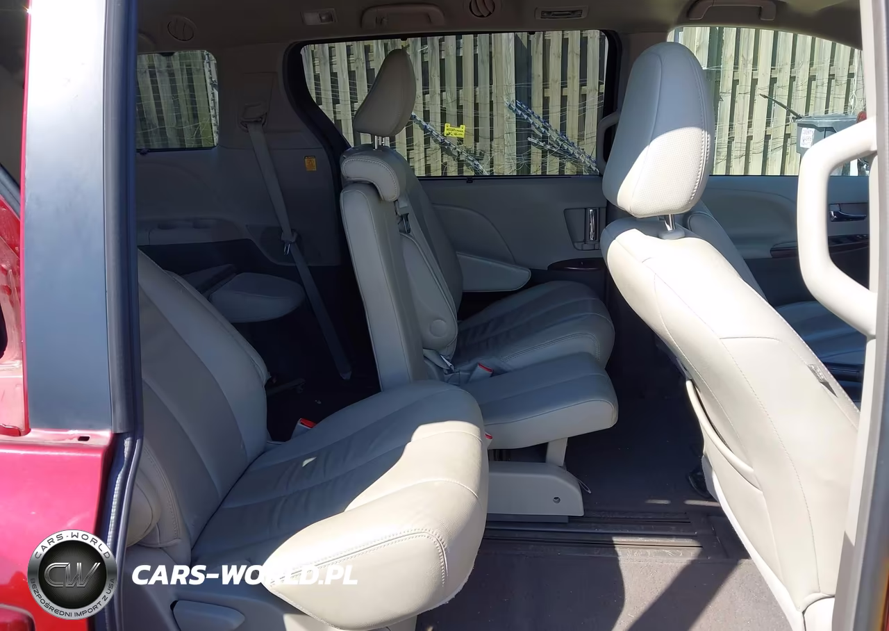 2012 Toyota Sienna Xle V6 8 Passenger VIN:5TDYK3DC7CS268855 - 8