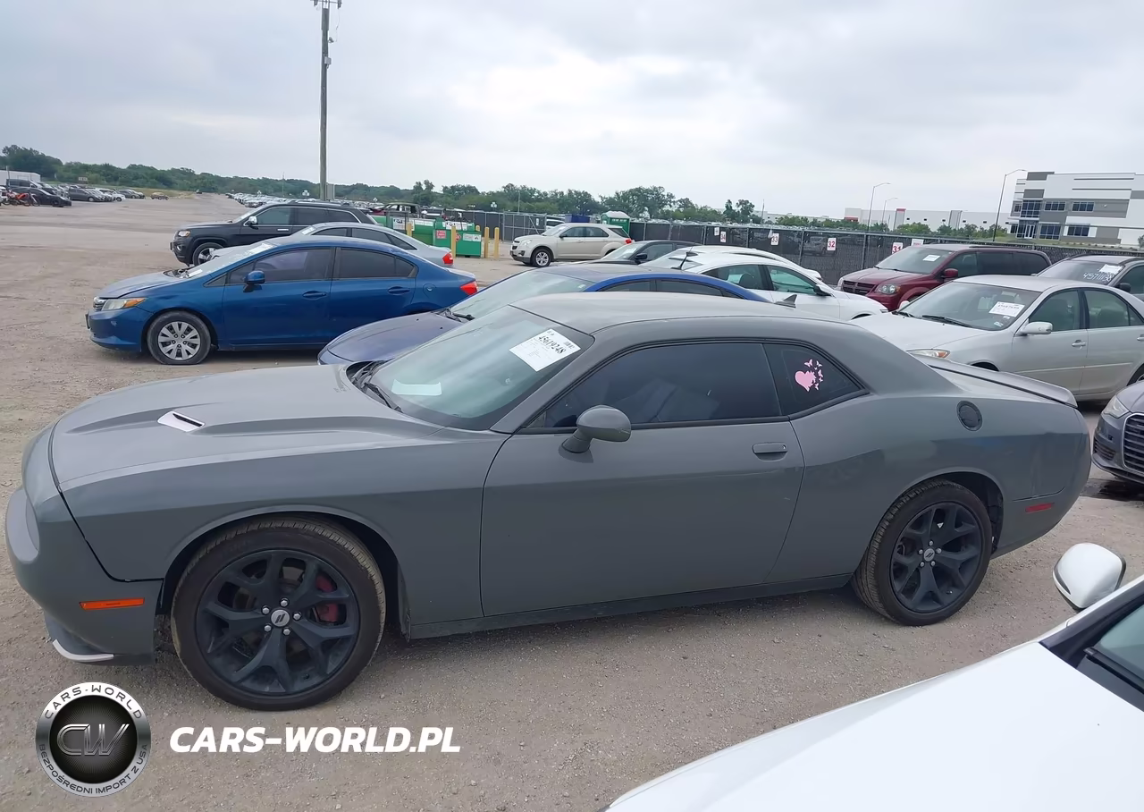 2018 Dodge Challenger Sxt Plus VIN:2C3CDZAG1JH182794 - 14