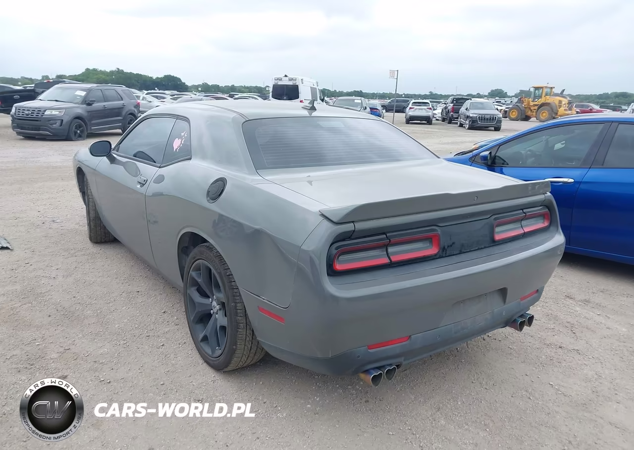 2018 Dodge Challenger Sxt Plus VIN:2C3CDZAG1JH182794 - 3