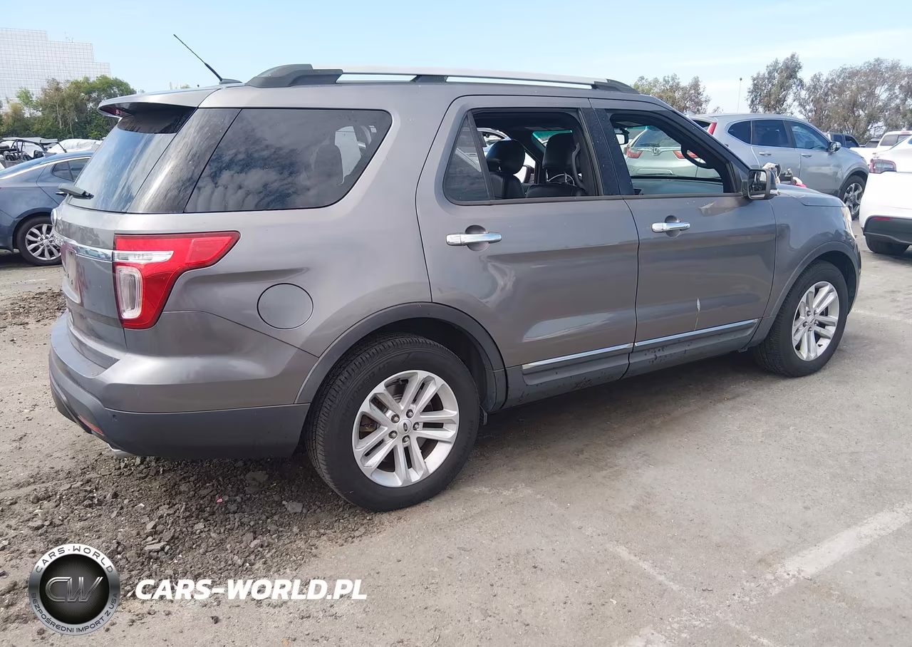 2013 Ford Explorer Xlt VIN:1FM5K7D88DGC91011 - 4