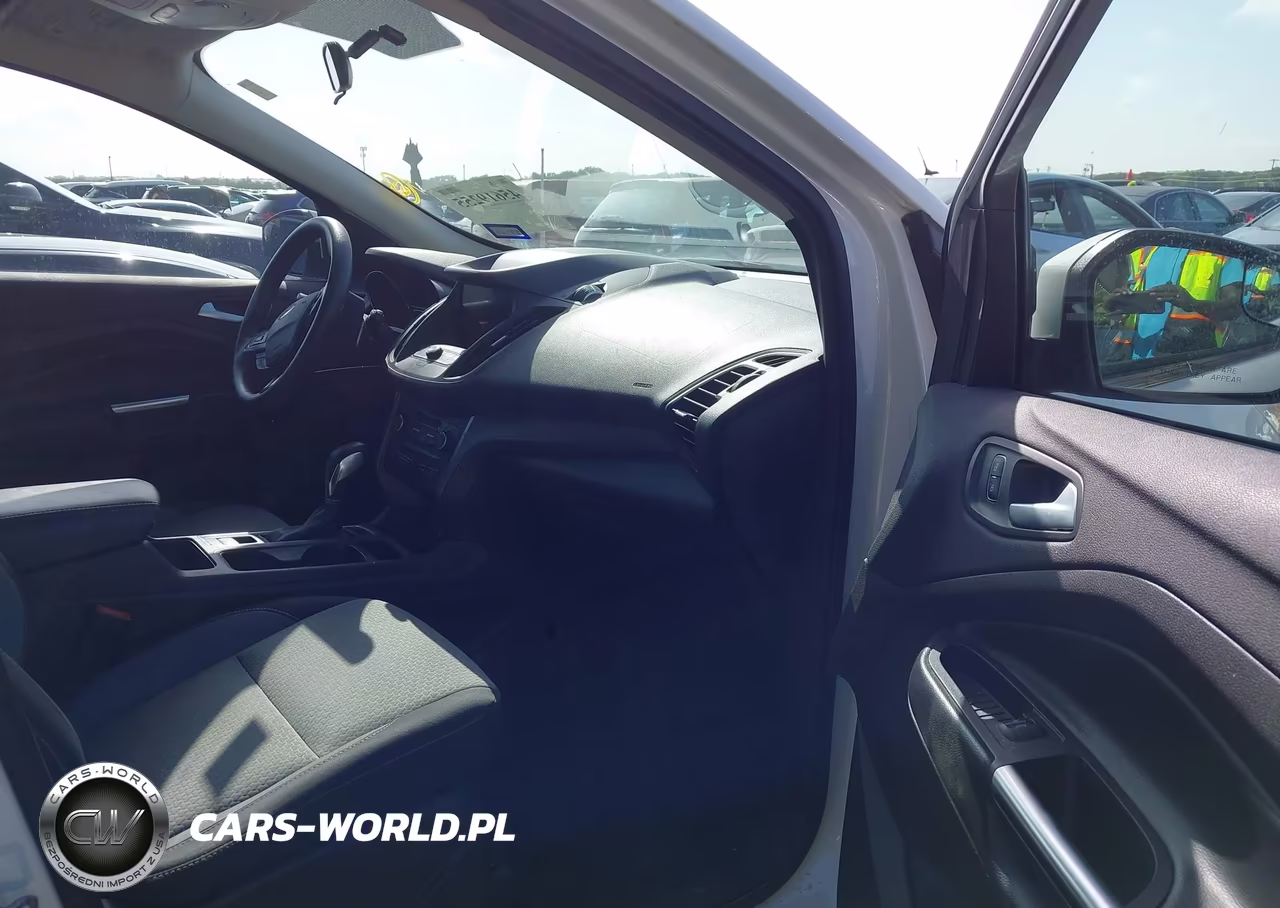 2019 Ford Escape Se VIN:1FMCU0GD4KUA05039 - 5