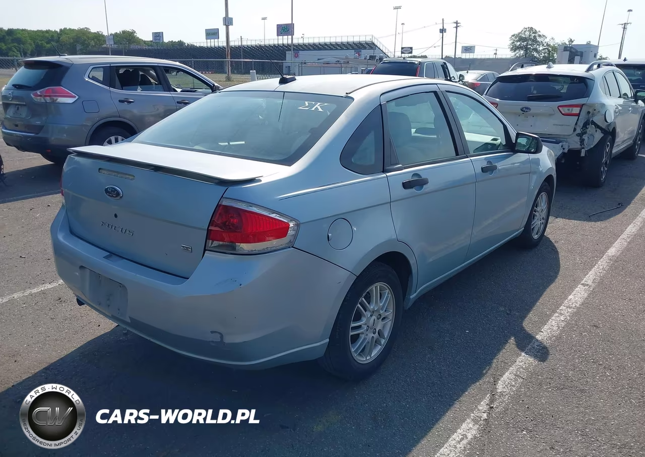 2009 Ford Focus Se VIN:1FAHP35N29W101948 - 4