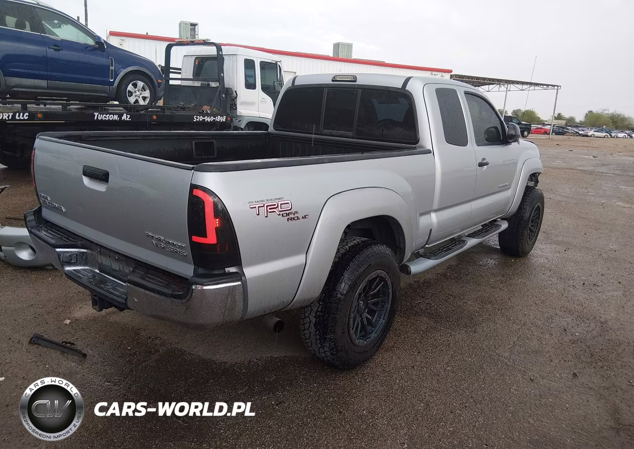 2007 Toyota Tacoma Prerunner V6 VIN:5TETU62N07Z408747 - 4