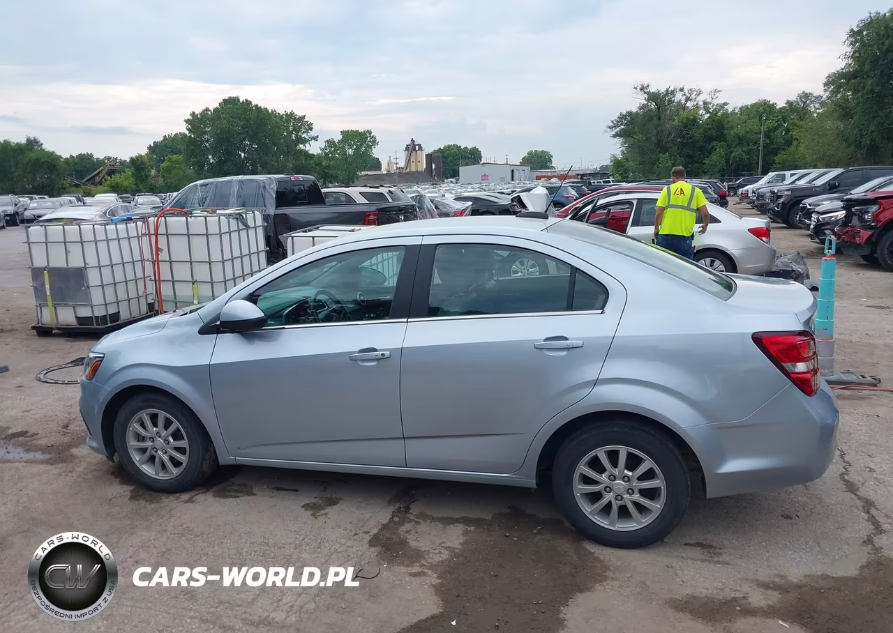 2017 Chevrolet Sonic Lt Auto VIN:1G1JD5SB7H4123859 - 14